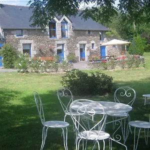 Maison d'hôtes La Touche D’en Bas, Plouguenast-Langast